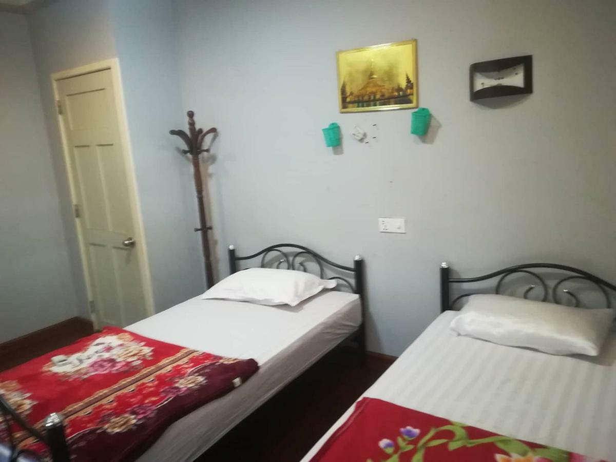 Lux Pillow Hostel Nyaung-U Екстериор снимка