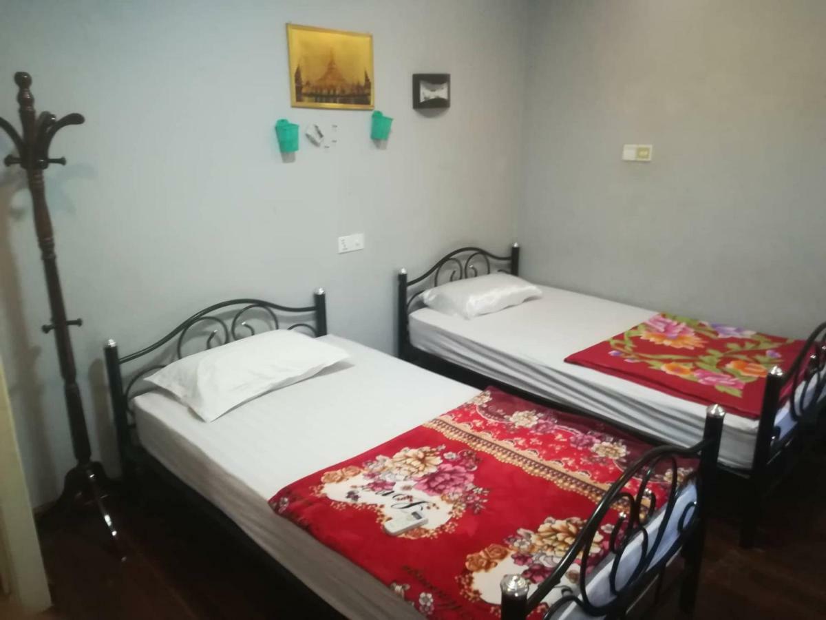 Lux Pillow Hostel Nyaung-U Екстериор снимка
