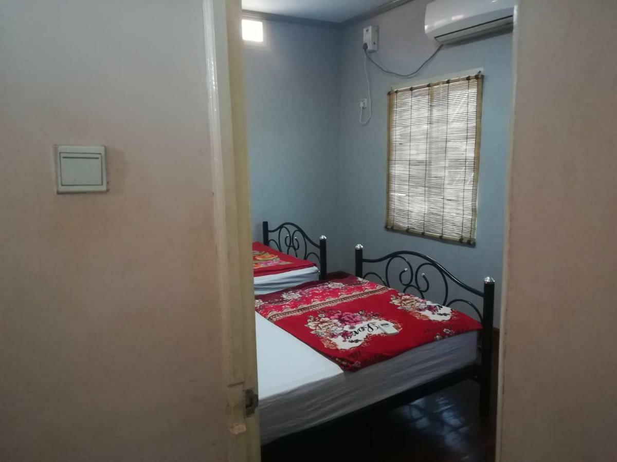 Lux Pillow Hostel Nyaung-U Екстериор снимка